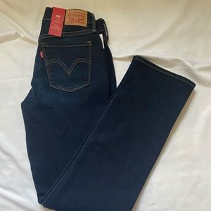 NWT Levi’s Jeans straight leg Jeans